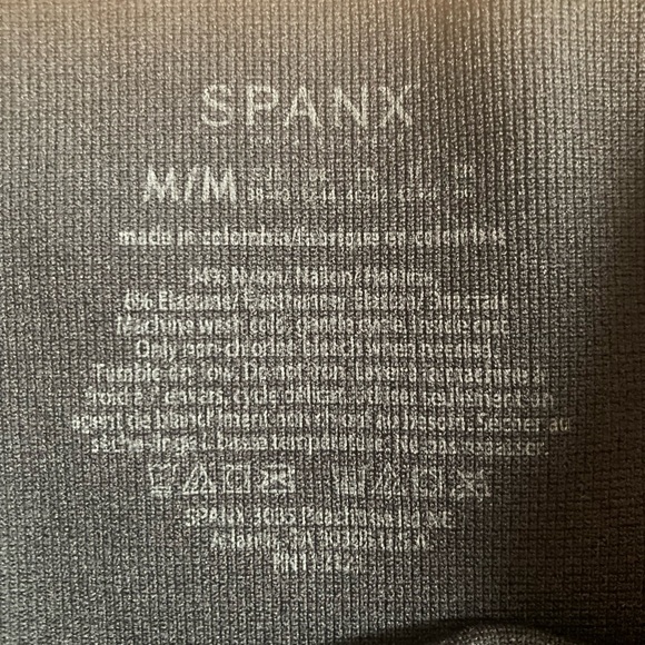 Spanx Look At Me Now Camo Leggings size M - Picture 9 of 10